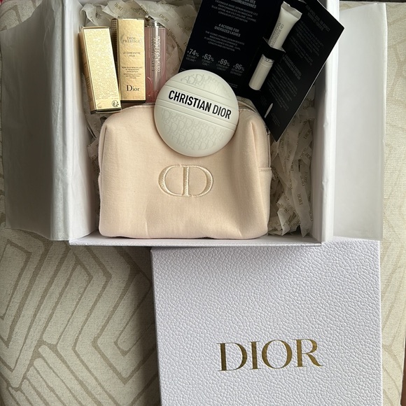 Dior Beauty set in DIOR gift box - Picture 3 of 12